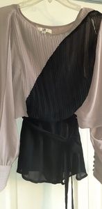 Flowy blouse size Large